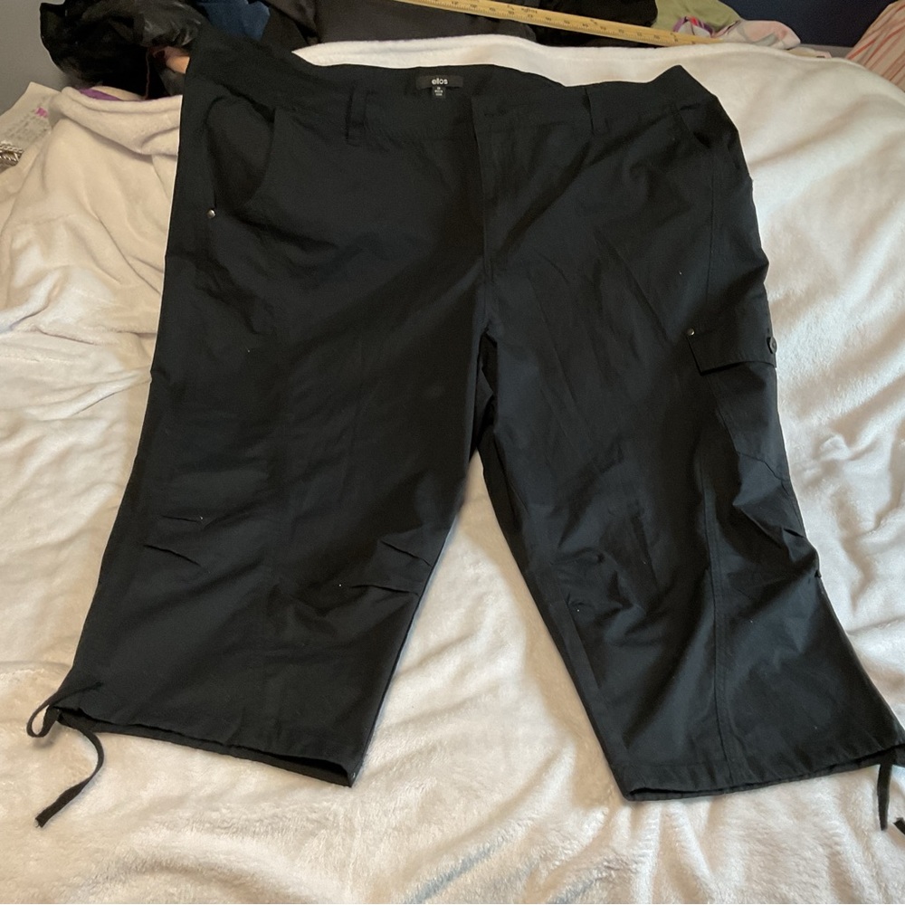 Ellos Women's Black Drawstring Capris